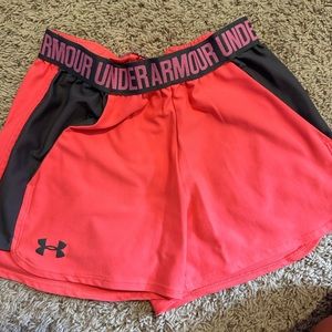 under armour shorts size small